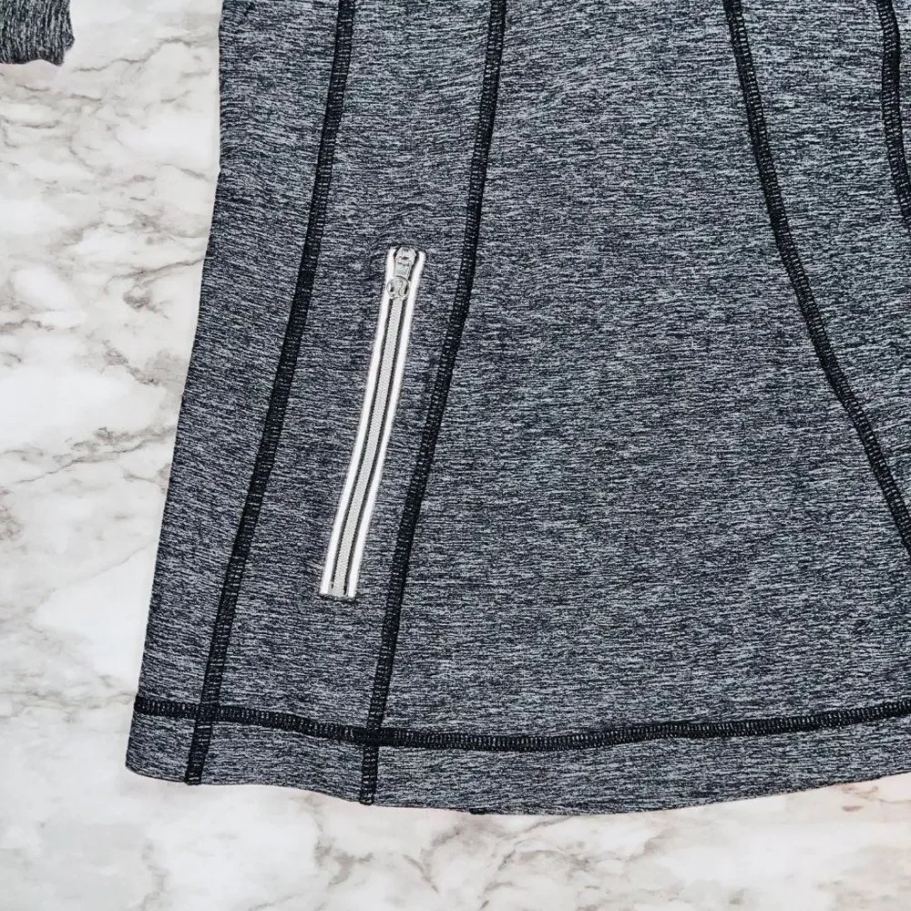 Lululemon Run Back on Track Hoodie Ponytail Hood Grey Women 4 Athleisure Active